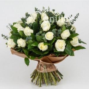 Bouquet Mundial com Rosas Brancas